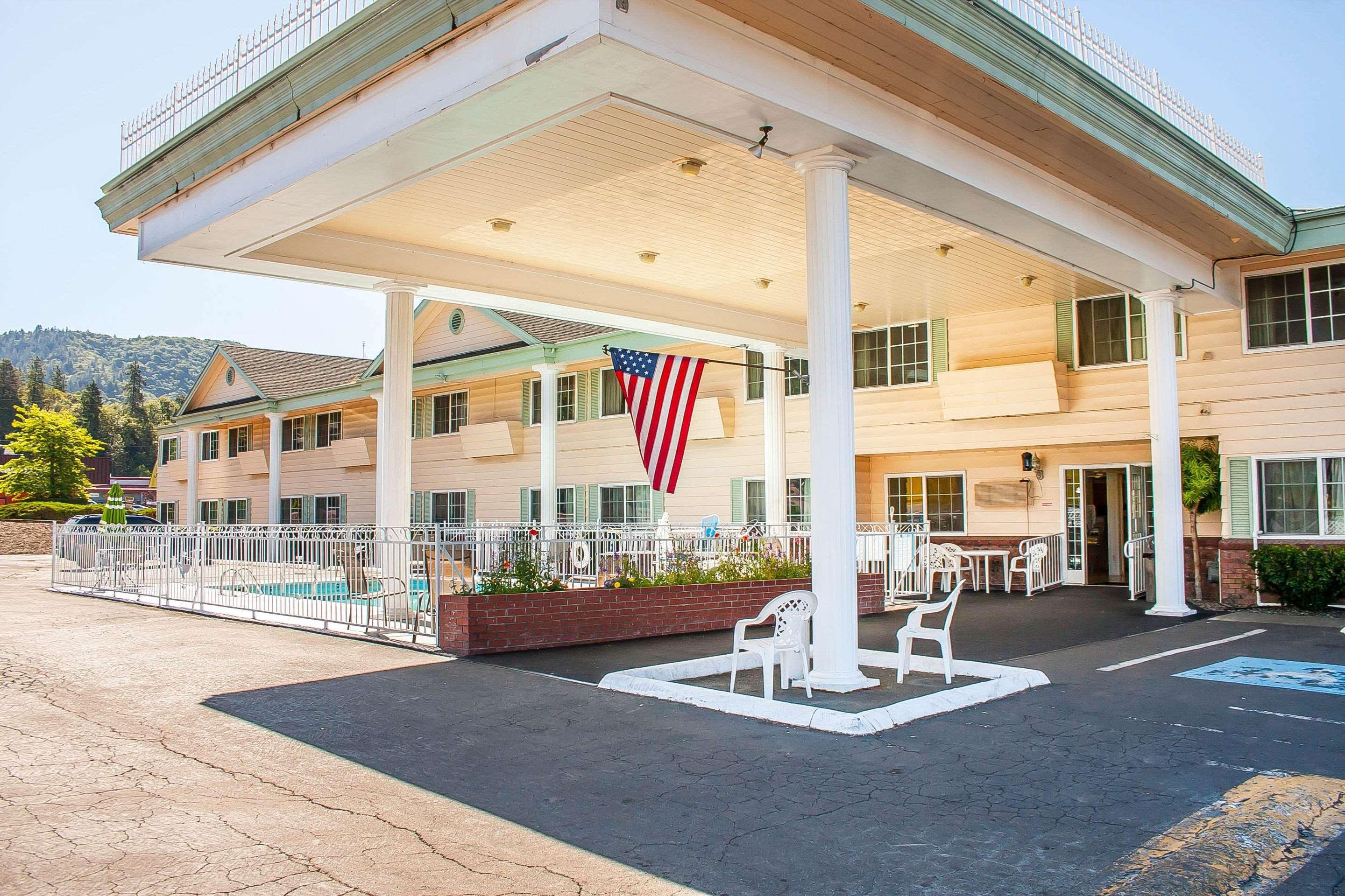 Quality Inn Grants Pass Exterior foto